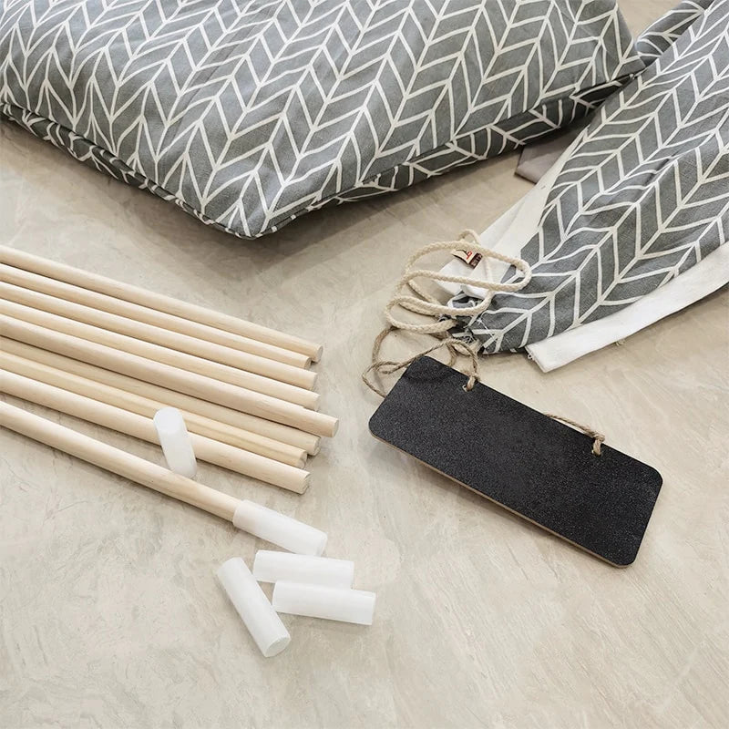 DESIGNER PORTABLE PET TEEPEE FOR DOGS & CATS